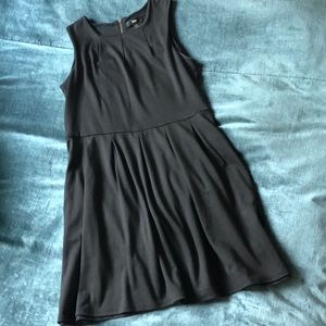 Mossimo black sleeveless dress with gold zipper, L